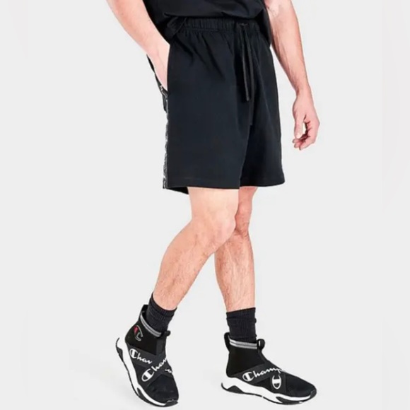 NWT Men’s Size Medium Champion Drawstring Striped Logo Print Jersey Shorts Black - Picture 3 of 12